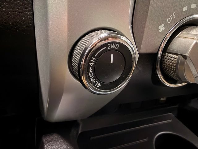 Used 2014 Toyota Tundra SR5 w/ SR5 Upgrade Package AWD/4WD image 32