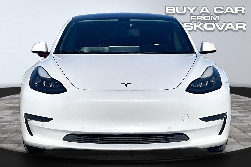 Used 2022 Tesla Model 3 Long Range AWD/4WD image 3
