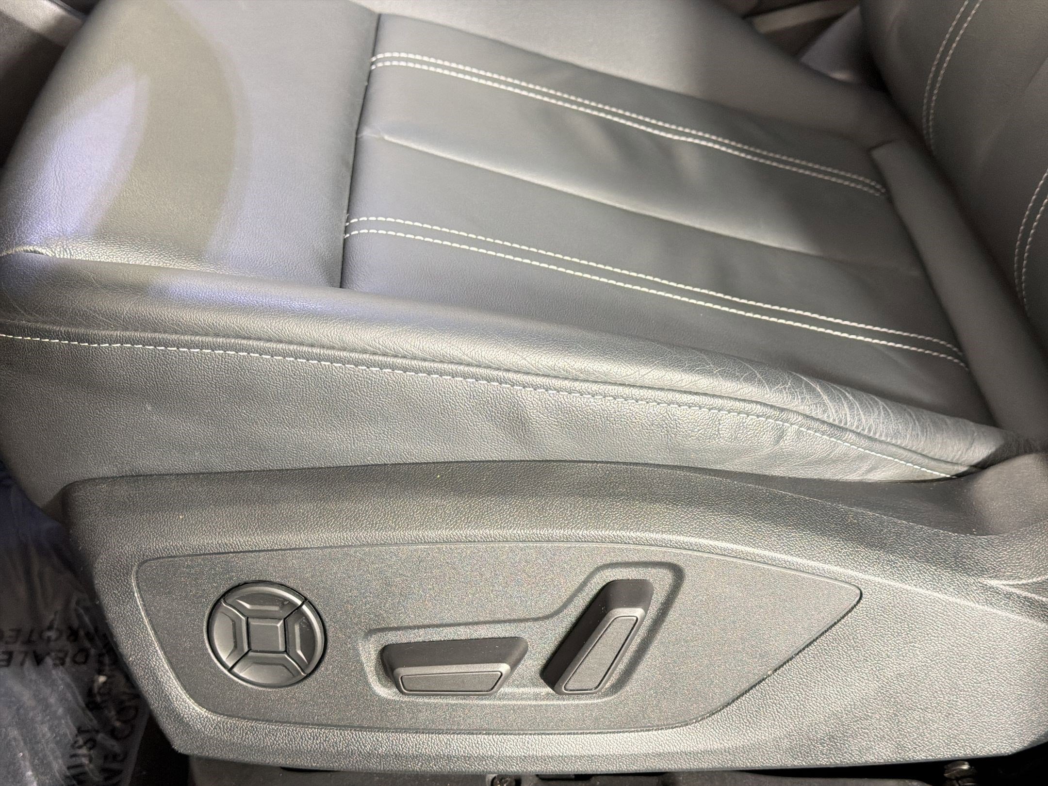 Certified 2023 Audi Q4 e-tron Premium Plus w/ Premium Plus image 13