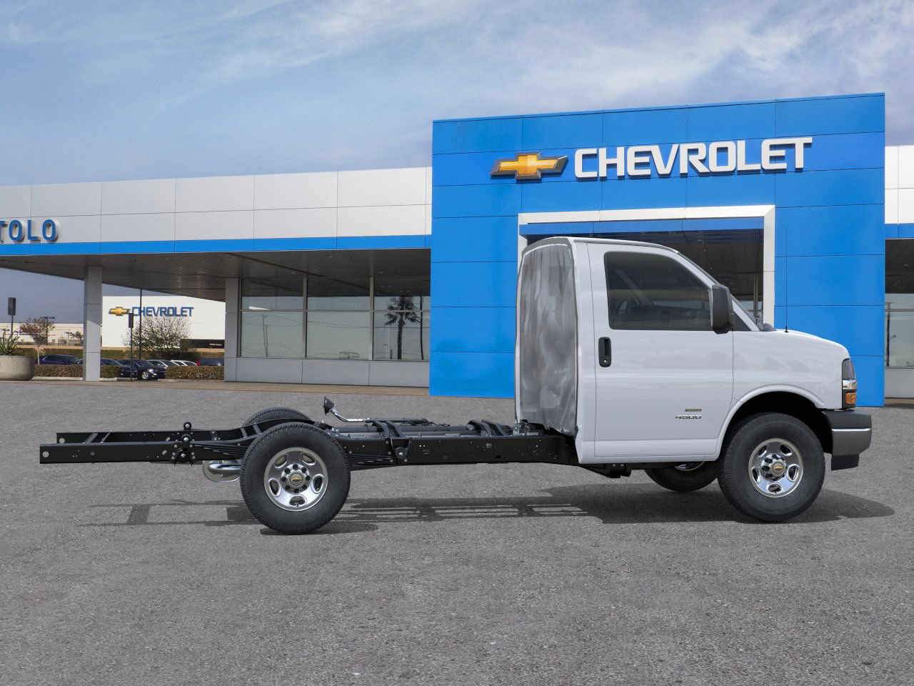 New 2025 Chevrolet Express 3500 w/ Power Convenience Package RWD image 5