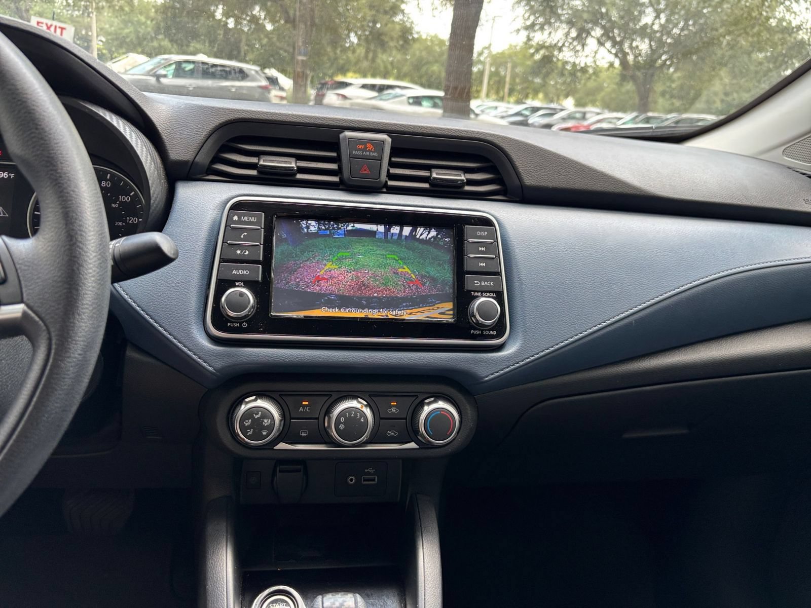 Used 2025 Nissan Versa SV FWD image 16
