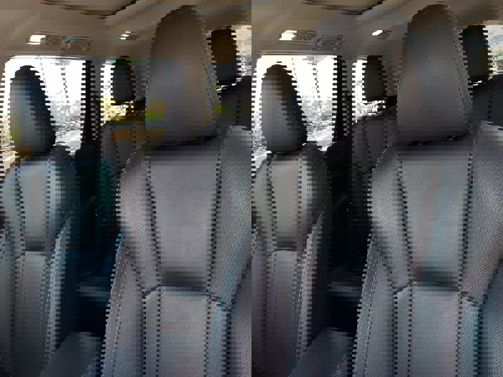 Used 2020 Subaru Ascent Limited w/ Technology Package image 30