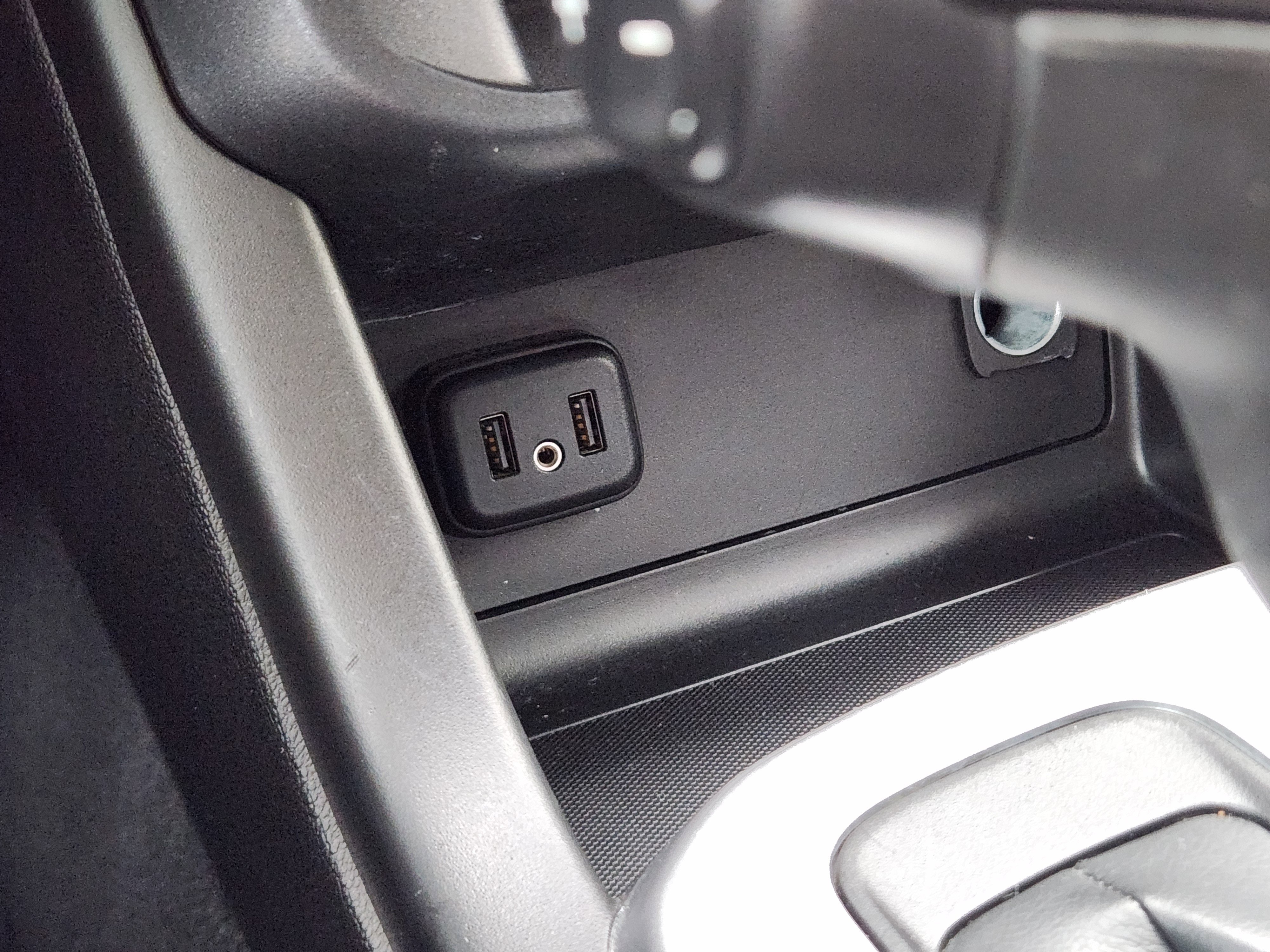 Used 2021 Chevrolet Colorado LT w/ LT Convenience Package image 22