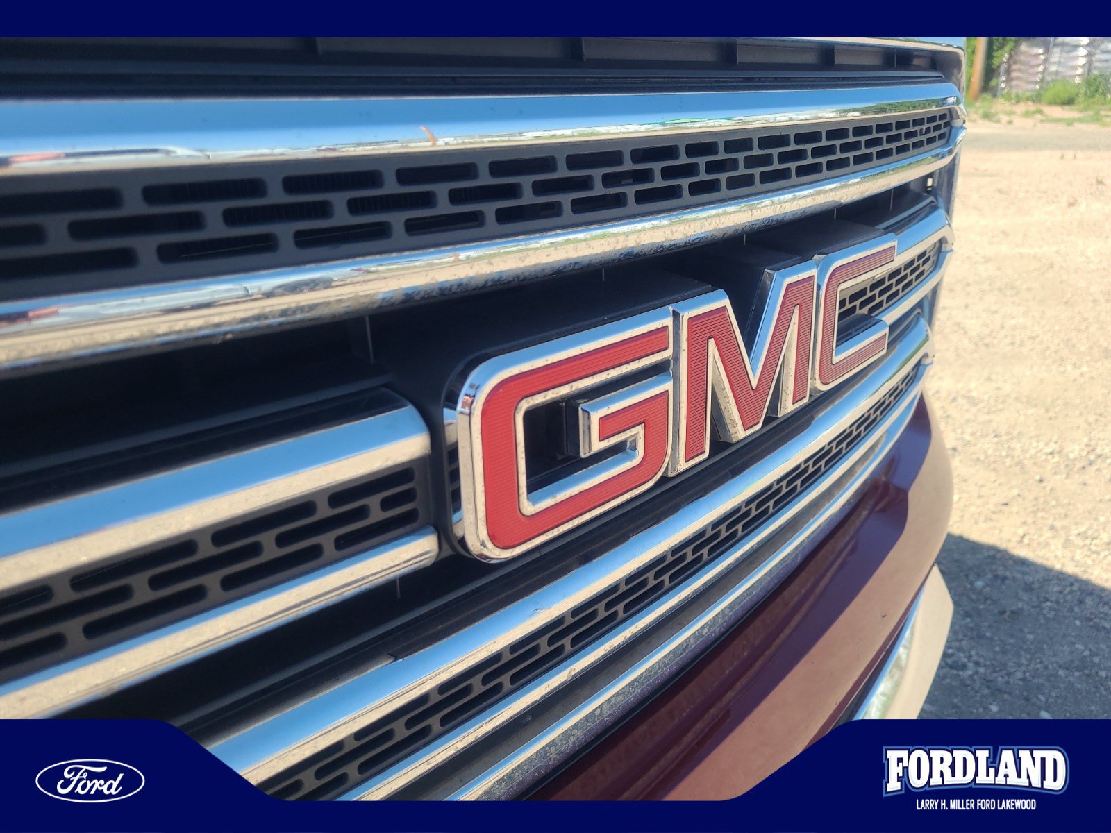 Used 2017 GMC Canyon SLT w/ Driver Alert Package AWD/4WD image 23