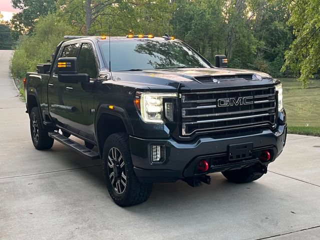 Used 2020 GMC Sierra 2500 AT4 w/ AT4 Premium Package AWD/4WD image 2