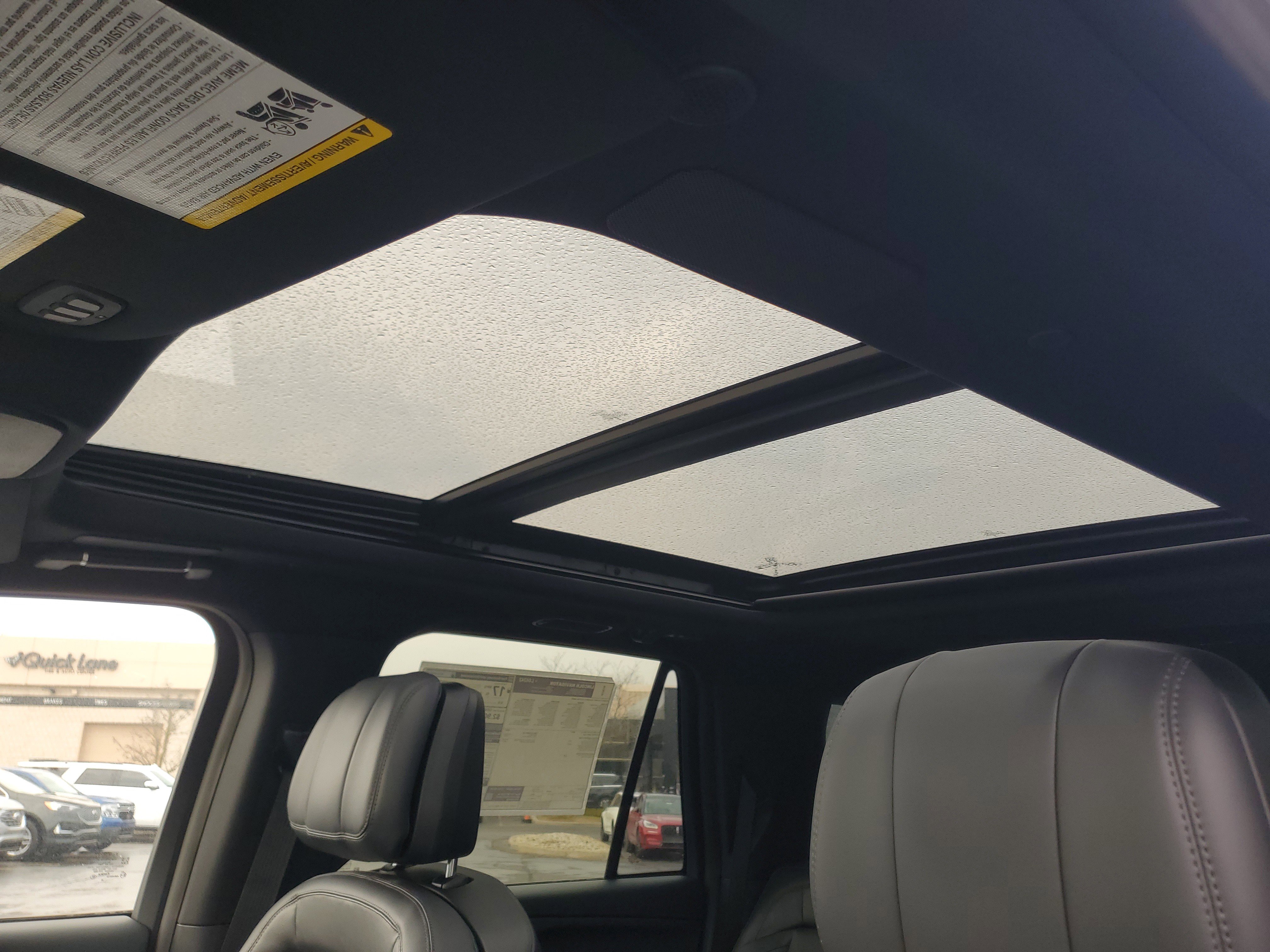 New 2026 Lincoln Navigator L Reserve w/ Jet Appearance Package image 11