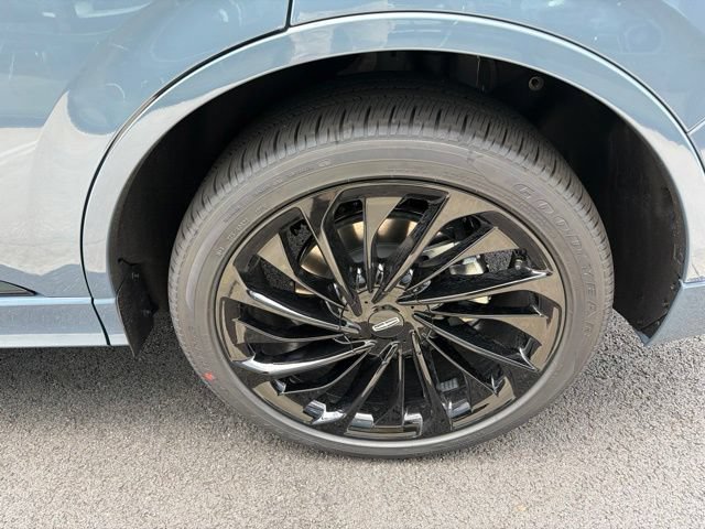 New 2026 Lincoln Aviator Reserve AWD/4WD image 6
