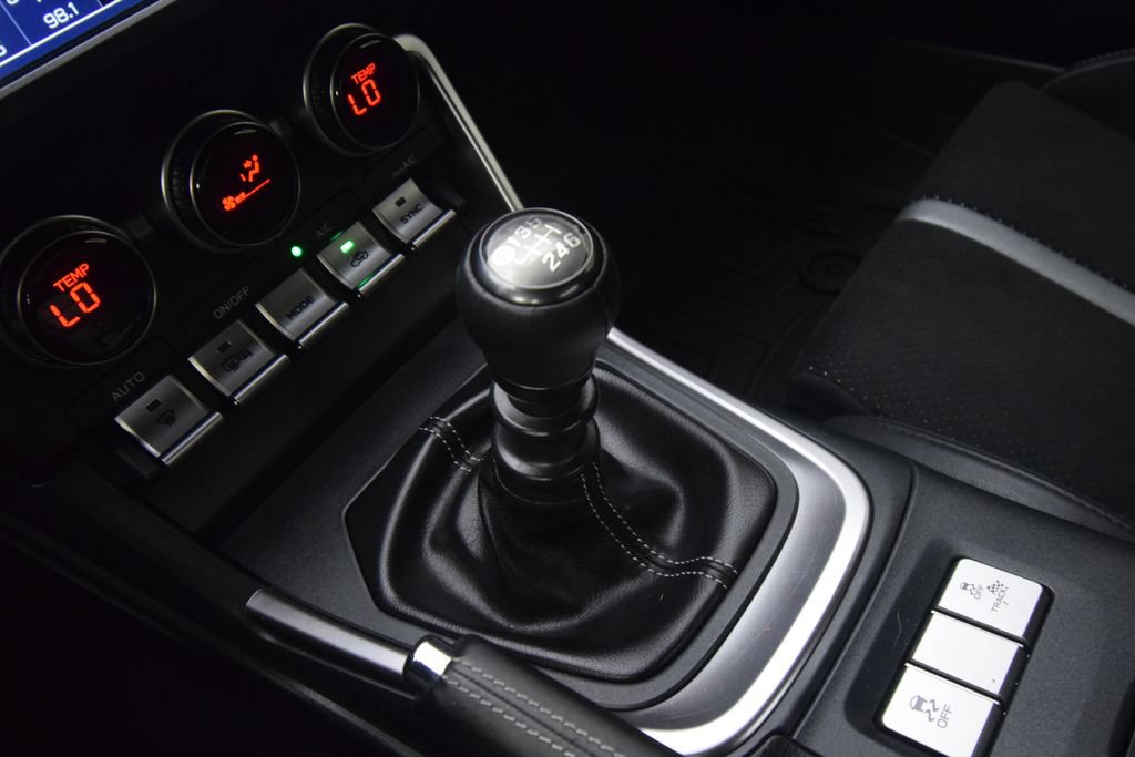Used 2024 Toyota GR86 Premium RWD image 25