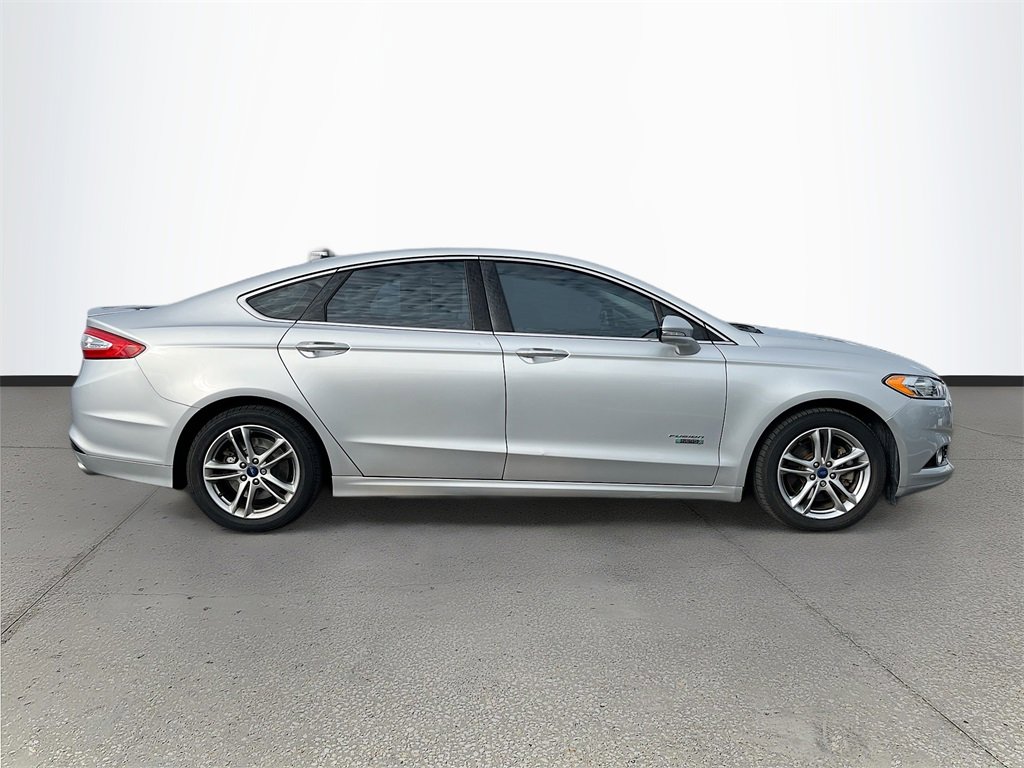 Used 2015 Ford Fusion Energi Titanium w/ Driver Assist Package image 8