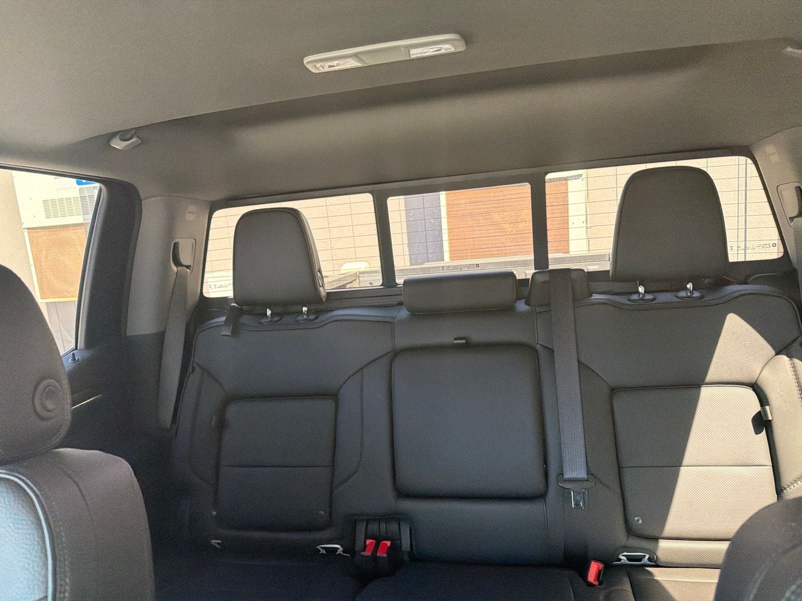 Used 2024 GMC Sierra 1500 Denali w/ Denali Reserve Package AWD/4WD image 12