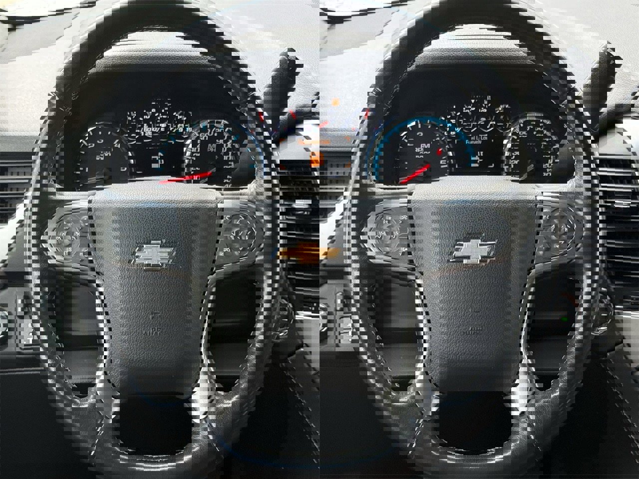 Used 2020 Chevrolet Suburban Premier w/ Premier Plus Edition image 12