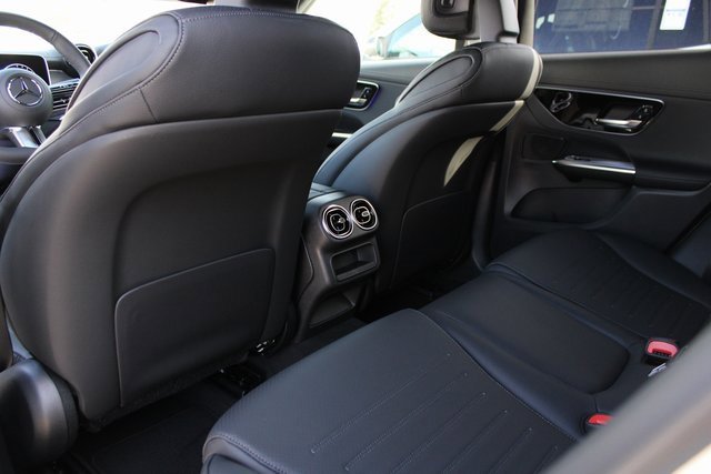 New 2025 Mercedes-Benz GLC 350e 4MATIC image 35