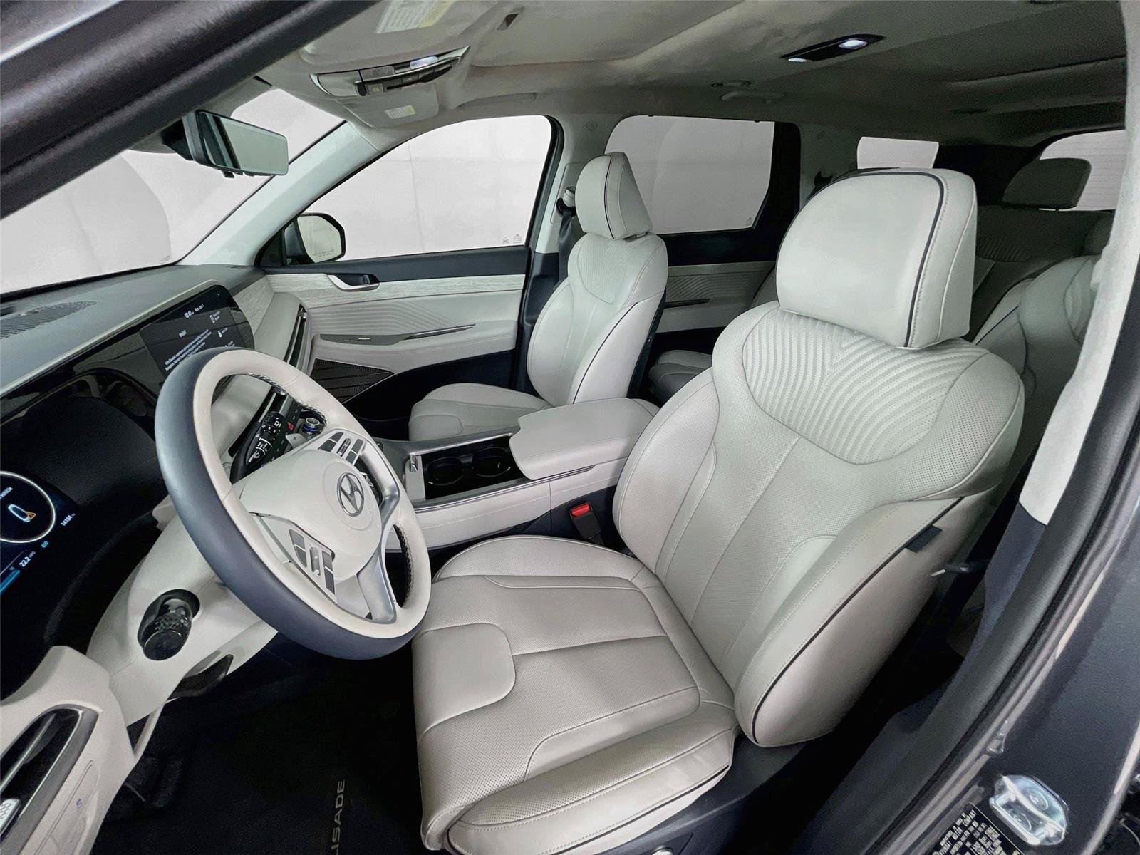 Used 2025 Hyundai Palisade Calligraphy AWD/4WD image 26
