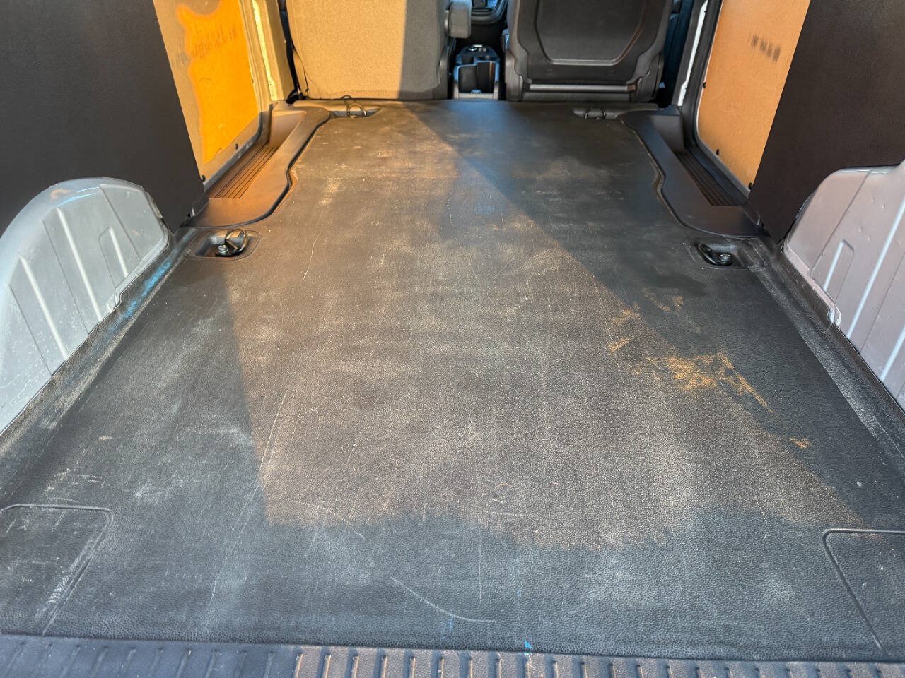 Used 2017 Ford Transit Connect XL FWD image 22