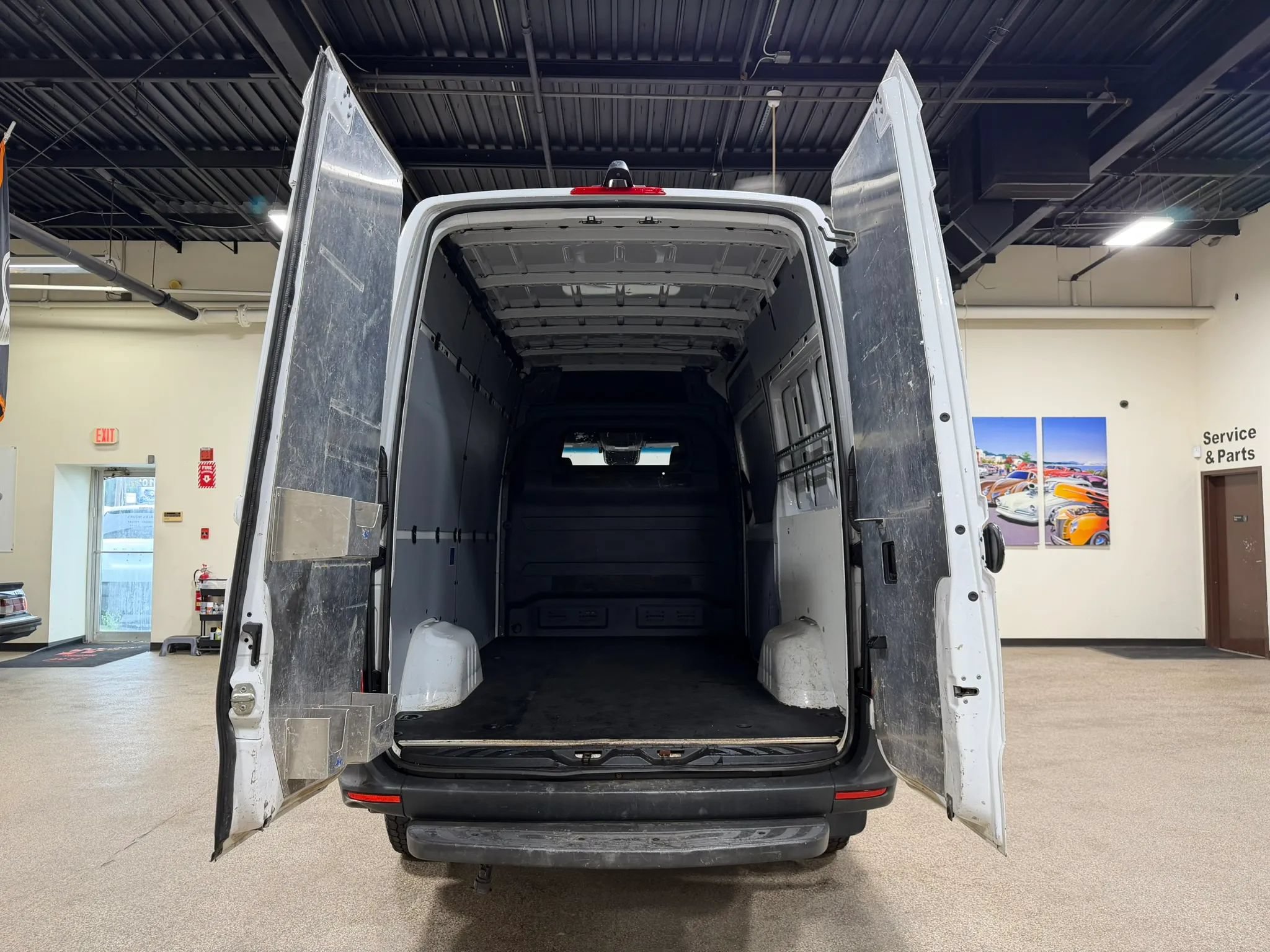 Used 2020 Mercedes-Benz Sprinter 2500 image 22