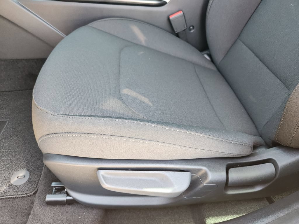 New 2026 Kia K4 FWD image 18