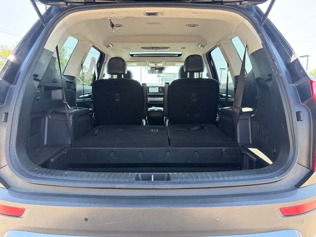 Used 2022 Kia Telluride S FWD image 16