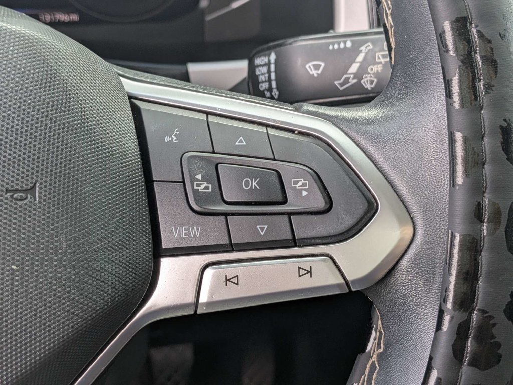 Used 2022 Volkswagen Atlas SE FWD image 24
