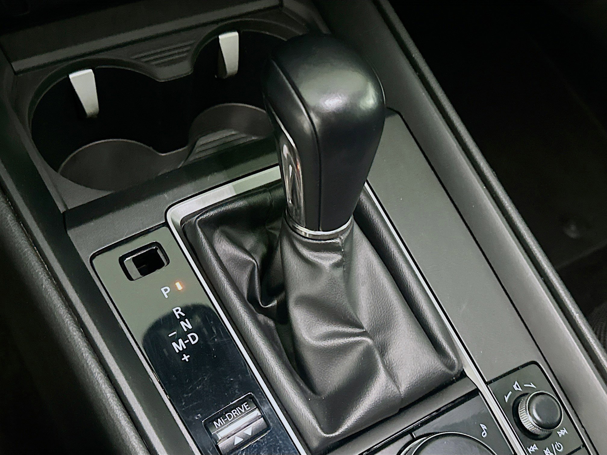 Used 2025 MAZDA CX-50 AWD 2.5 S w/ Premium Package image 25