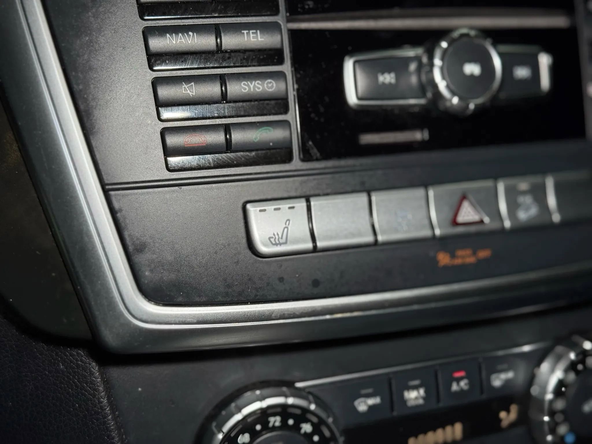 Used 2015 Mercedes-Benz ML 350 4MATIC w/ Premium 1 Package image 51