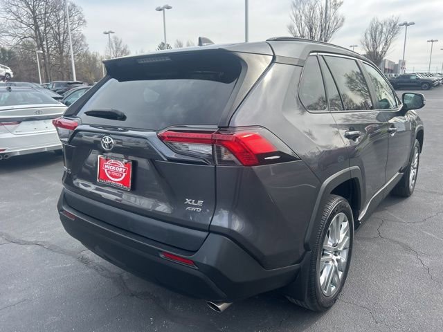 Used 2024 Toyota RAV4 XLE Premium image 5