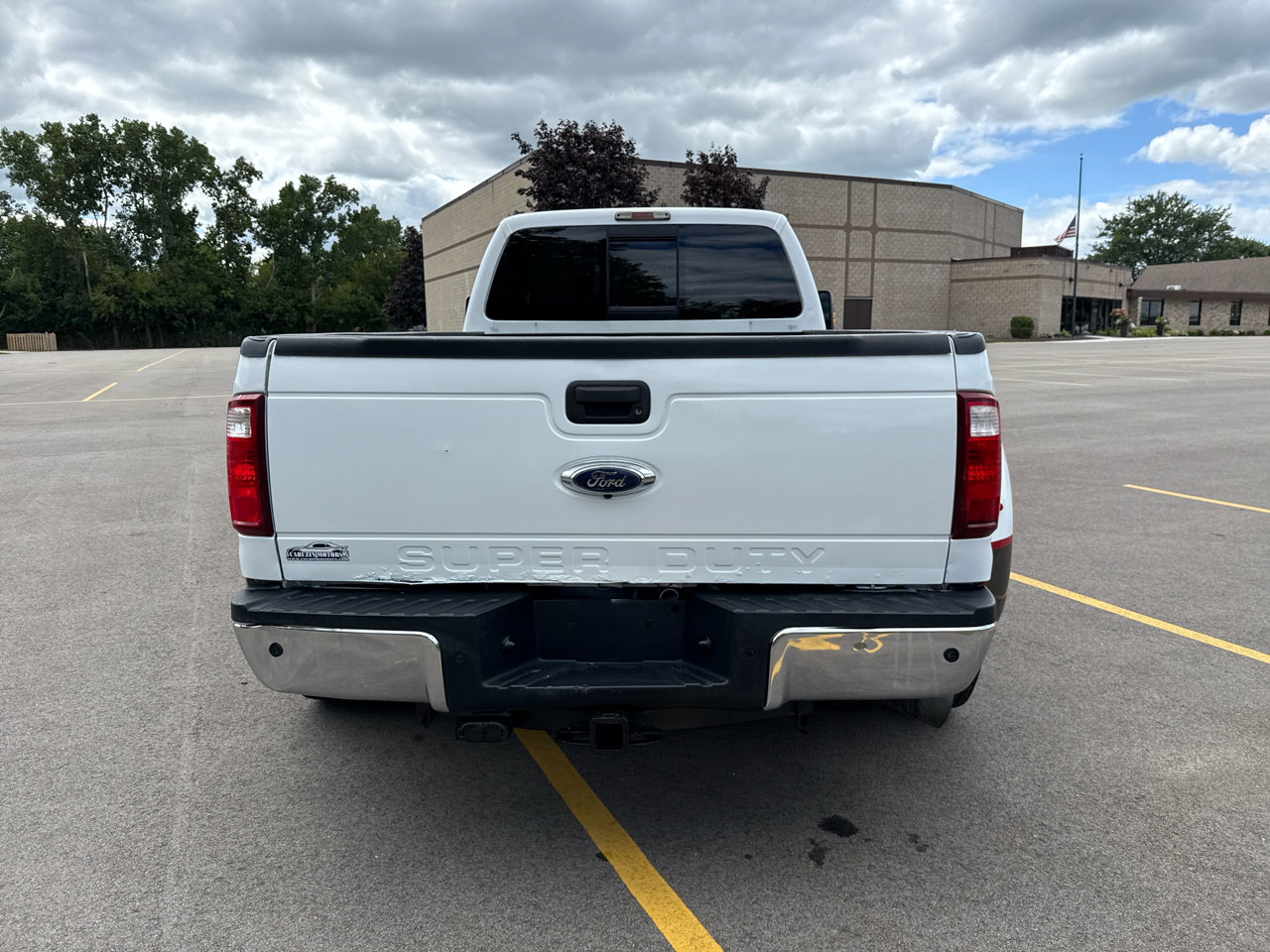 Used 2016 Ford F350 Lariat w/ Chrome Package image 6