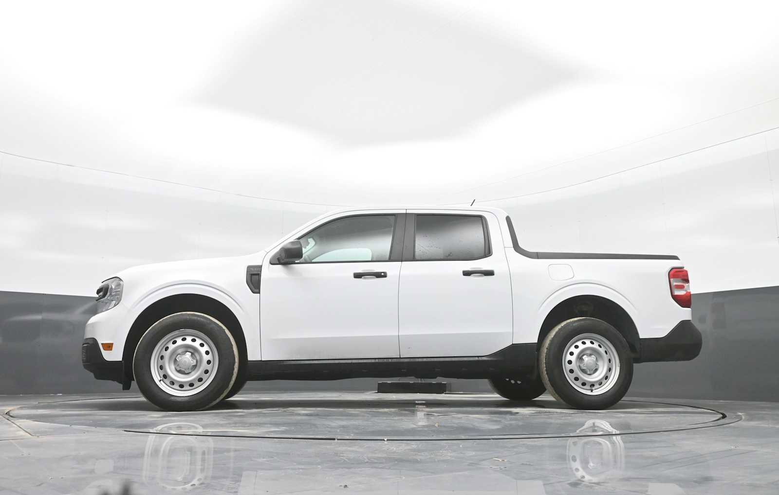 Used 2023 Ford Maverick XL image 31