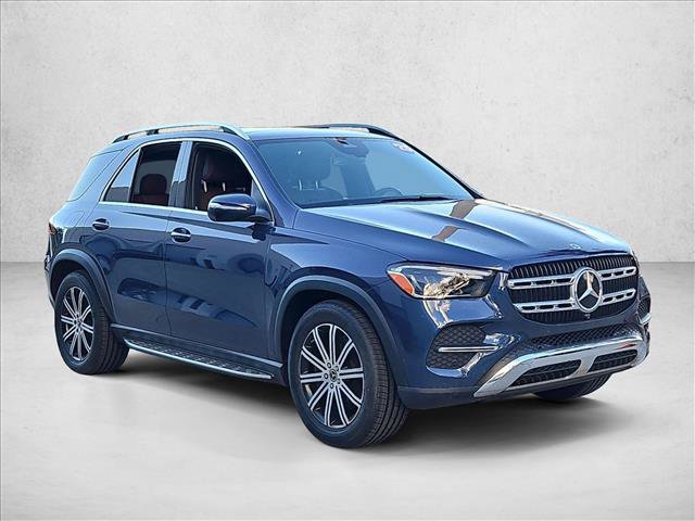 Used 2025 Mercedes-Benz GLE 450e 4MATIC image 3