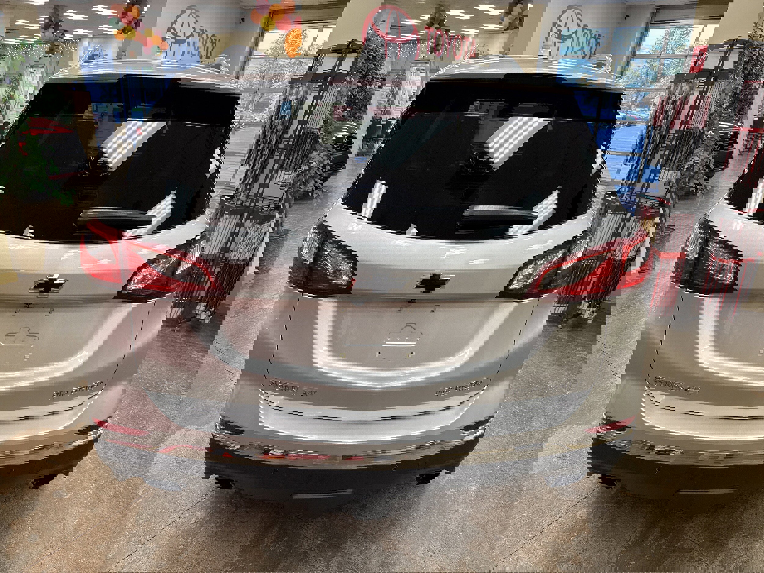 Used 2020 Chevrolet Equinox Premier image 10