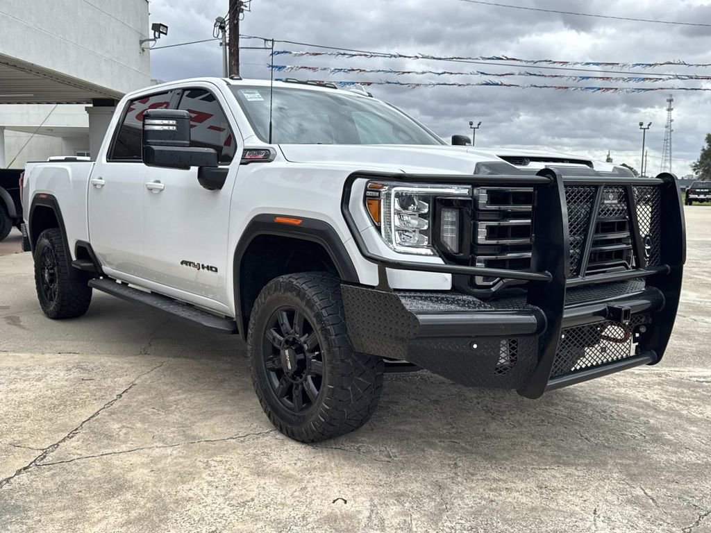 Used 2023 GMC Sierra 2500 AT4 w/ AT4 Preferred Package AWD/4WD image 2