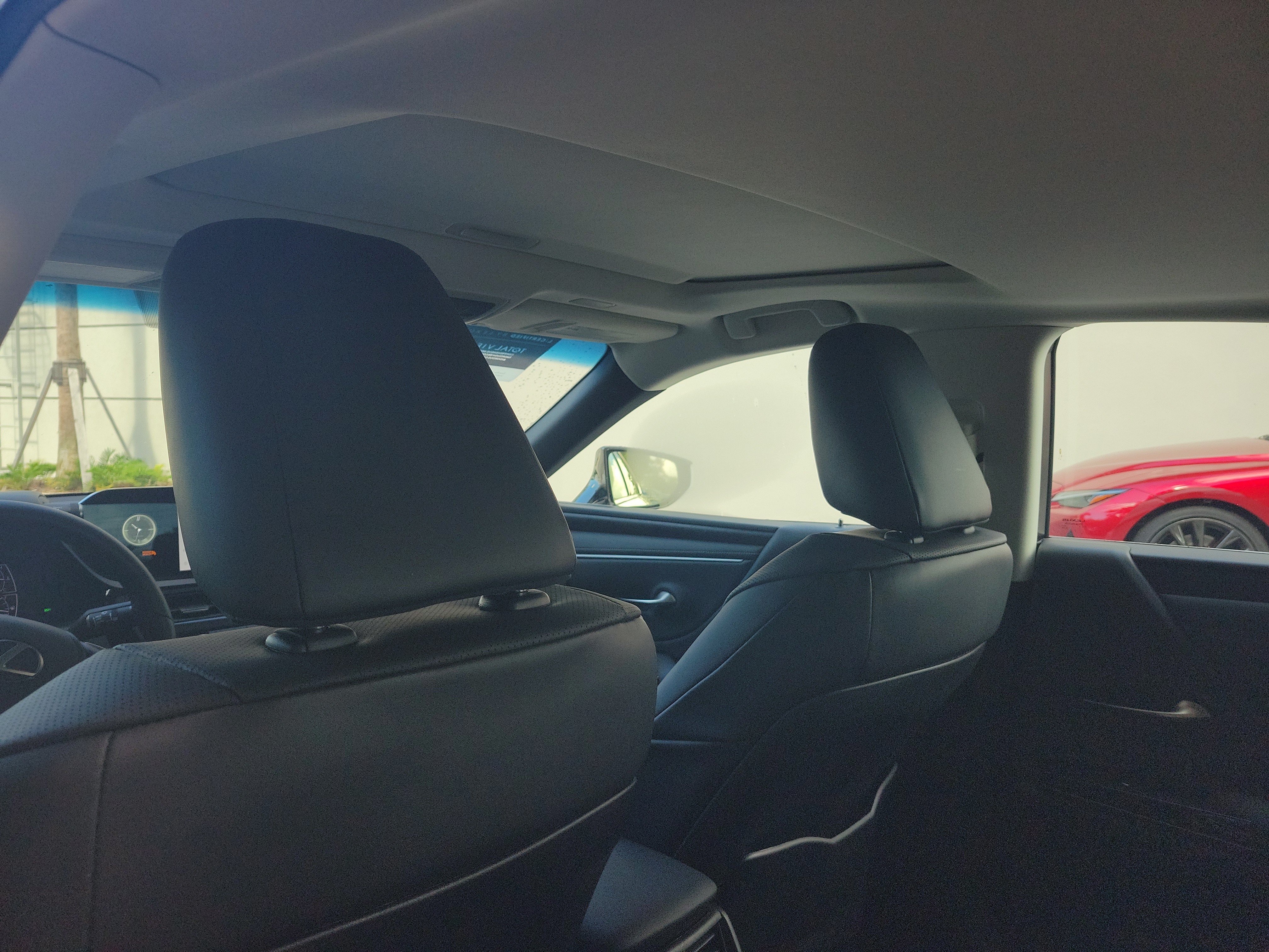 Certified 2024 Lexus ES 350 w/ Premium Package FWD image 14
