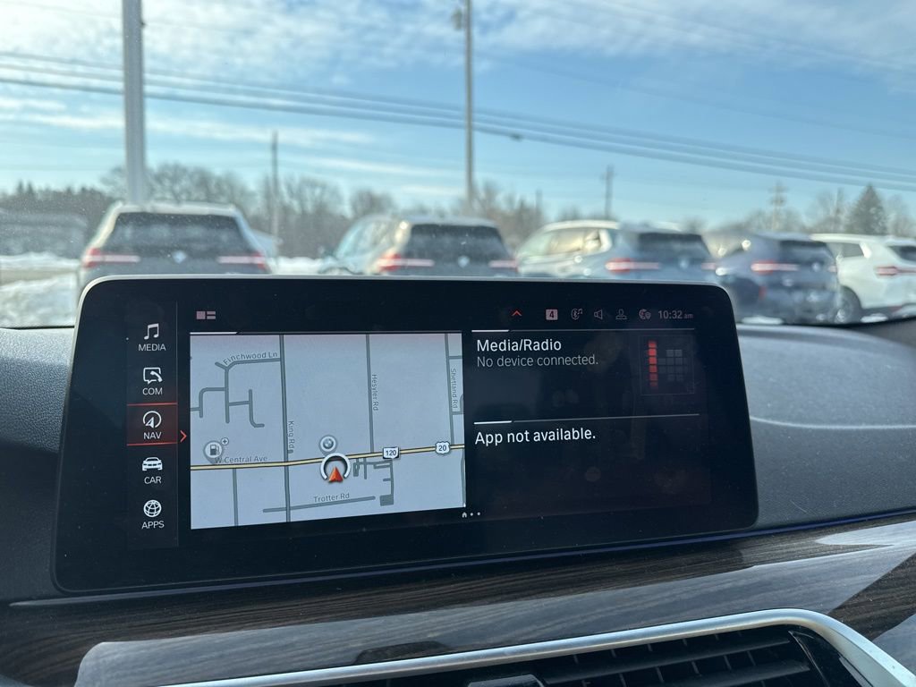 Used 2021 BMW 530i xDrive w/ Convenience Package image 14