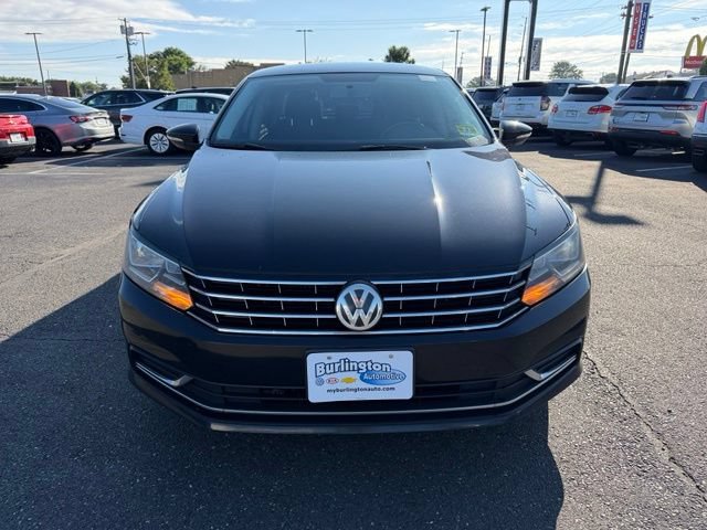 Used 2017 Volkswagen Passat 1.8T S FWD image 2