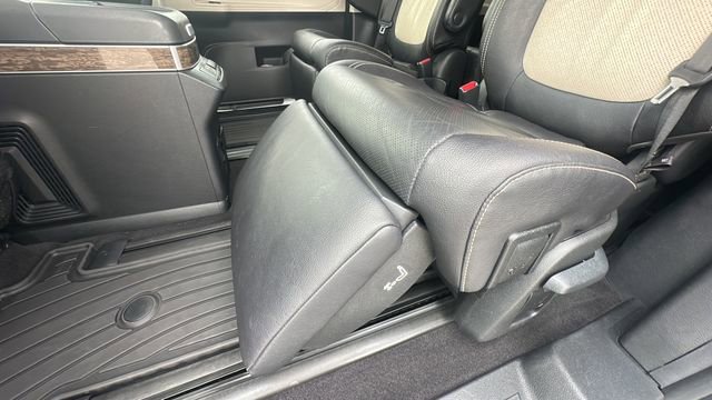 Used 2025 Toyota Sienna Platinum image 22
