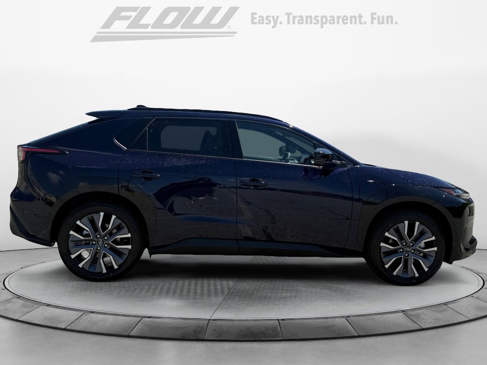 New 2026 Subaru Solterra AWD/4WD image 8