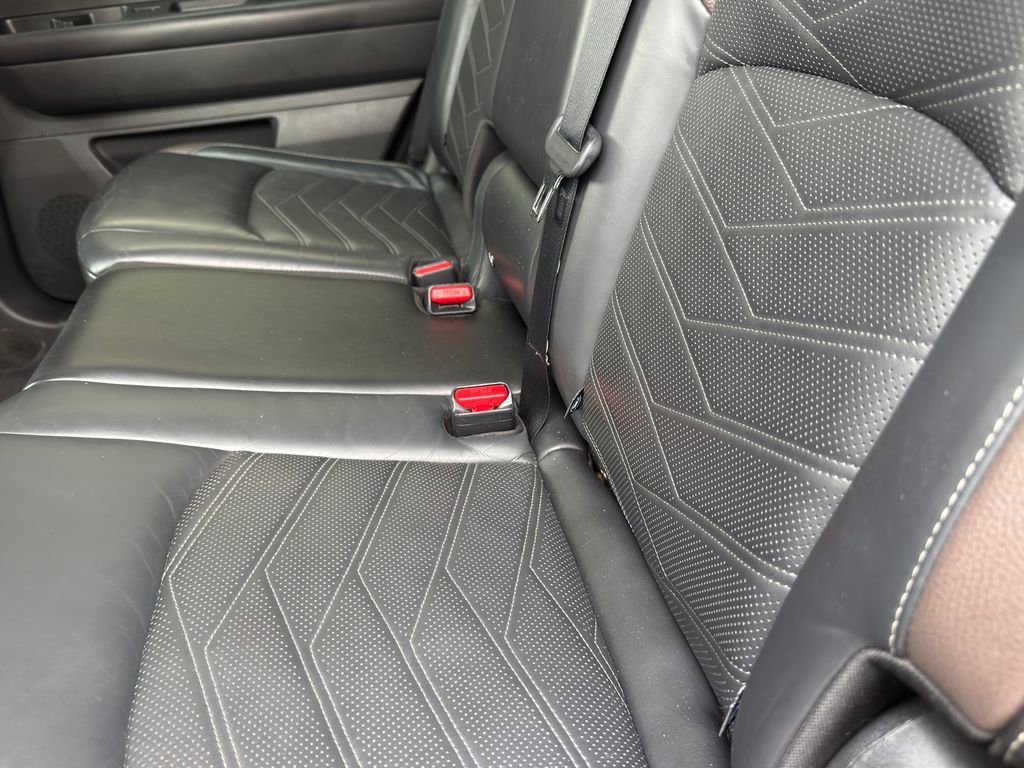 Used 2023 Nissan Pathfinder Platinum w/ Lighting Package (N92) image 35