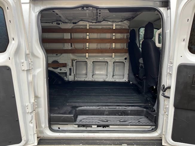 Used 2015 Ford Transit 250 130 Low Roof w/ Exterior Upgrade Package image 25