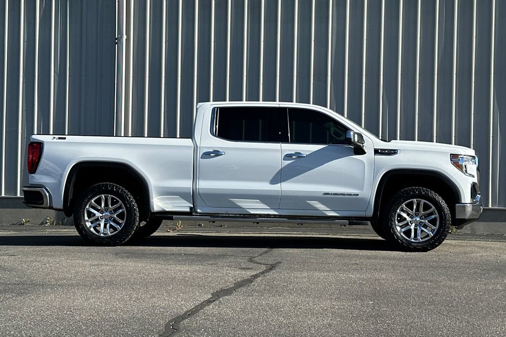 Used 2021 GMC Sierra 1500 SLT w/ SLT Premium Plus Package AWD/4WD image 3