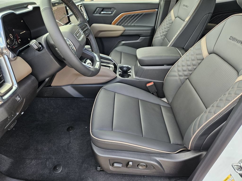 New 2026 GMC Canyon Denali AWD/4WD image 10