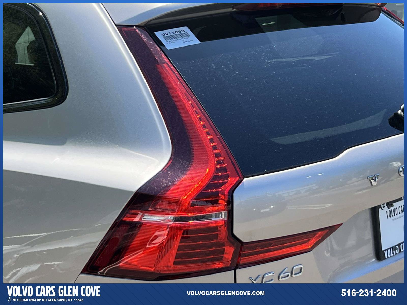 Used 2024 Volvo XC60 B5 Core w/ Protection Package Premier AWD/4WD image 9