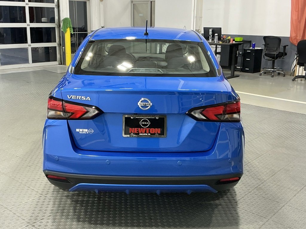 Used 2022 Nissan Versa S image 28