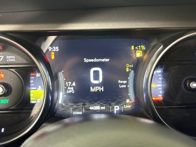 Used 2023 Jeep Wrangler Unlimited w/ Cold Weather Group image 18