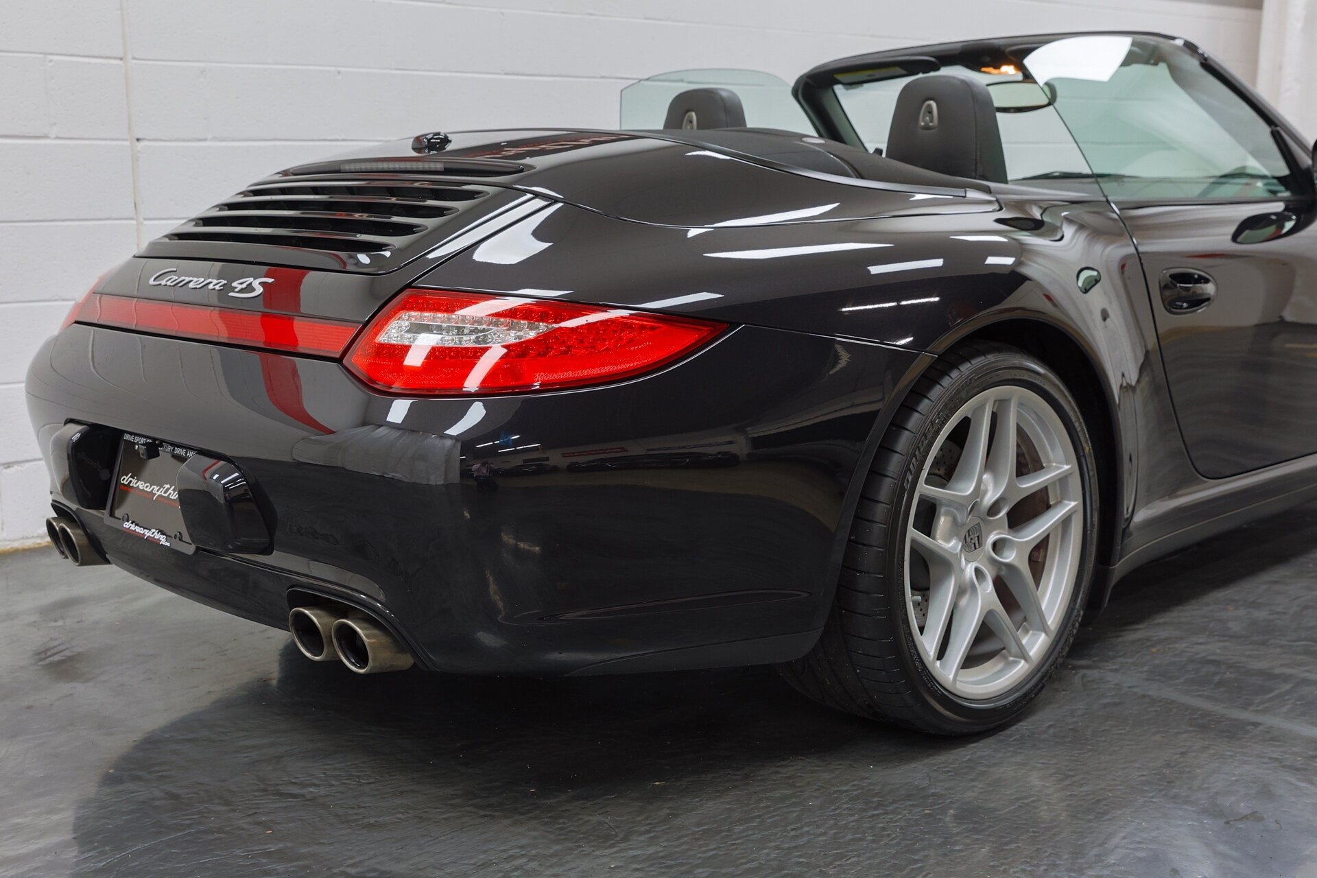 Used 2011 Porsche 911 Carrera 4S AWD/4WD image 23