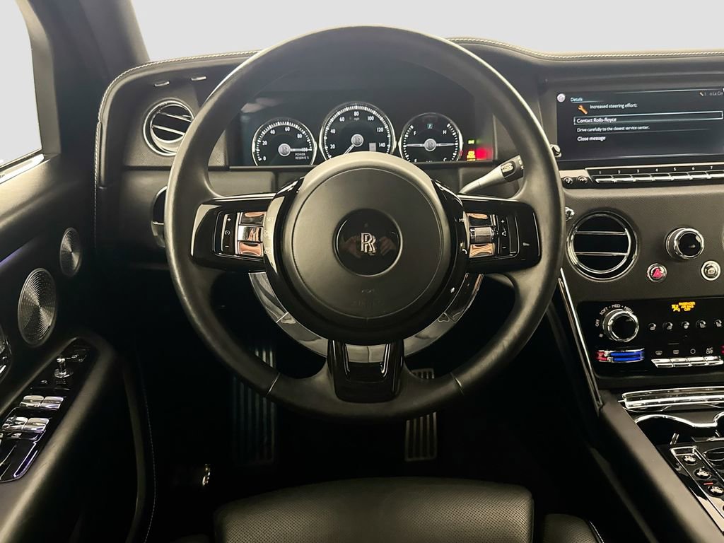 Used 2022 Rolls-Royce Cullinan AWD/4WD image 11