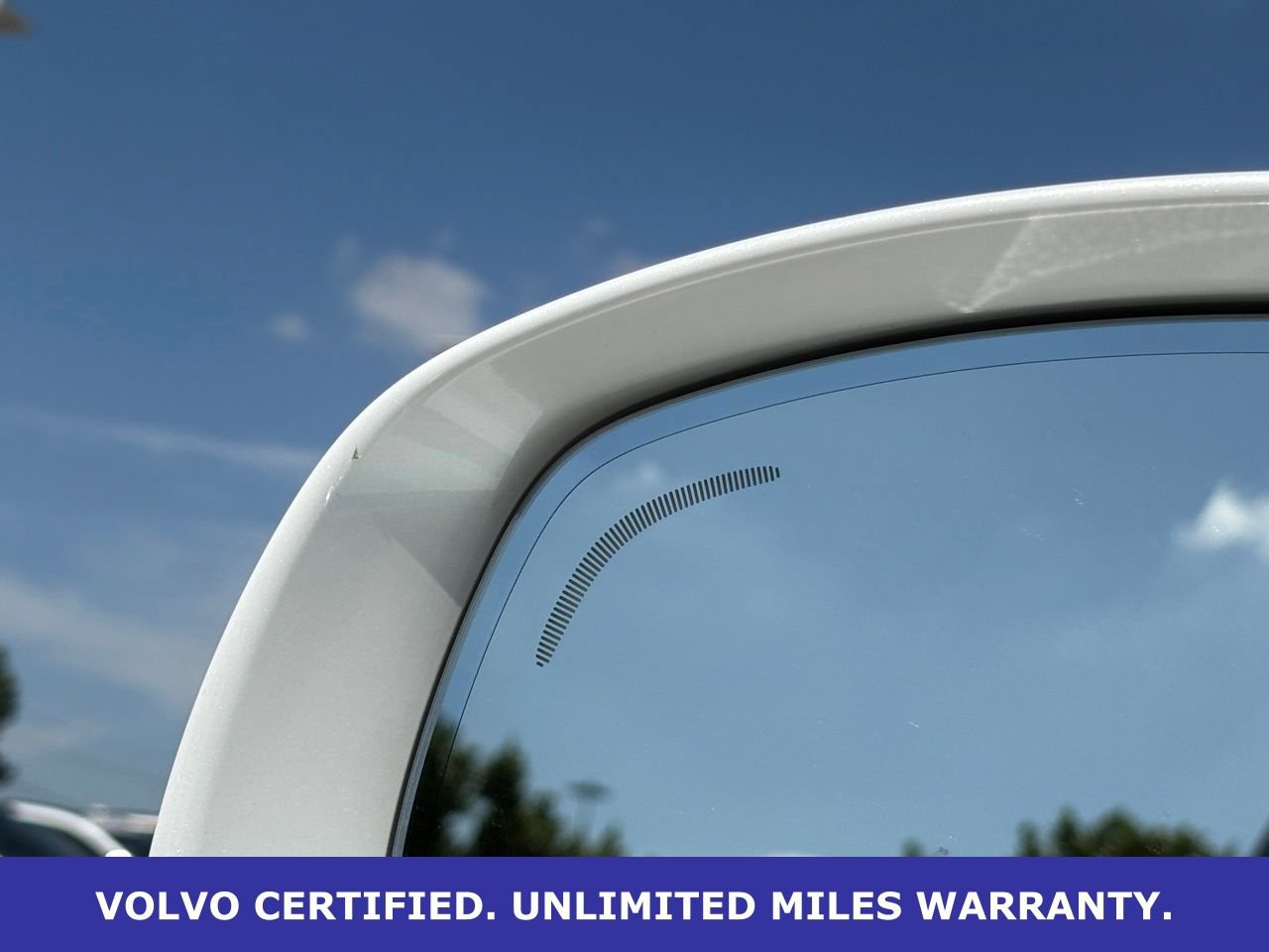 Certified 2025 Volvo XC90 T8 Ultra w/ Protection Package Premier AWD/4WD image 39