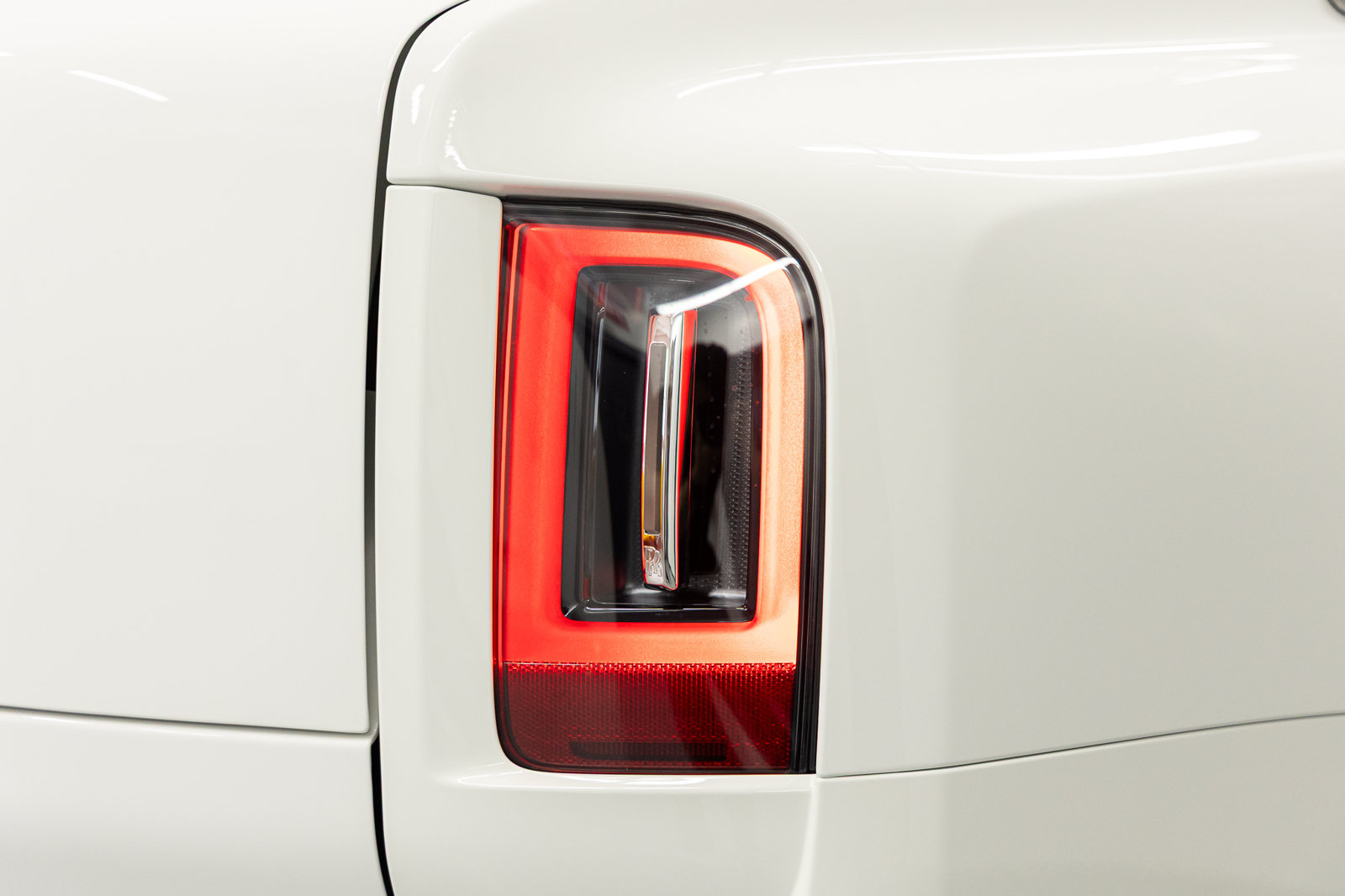New 2027 Rolls-Royce Cullinan AWD/4WD image 23
