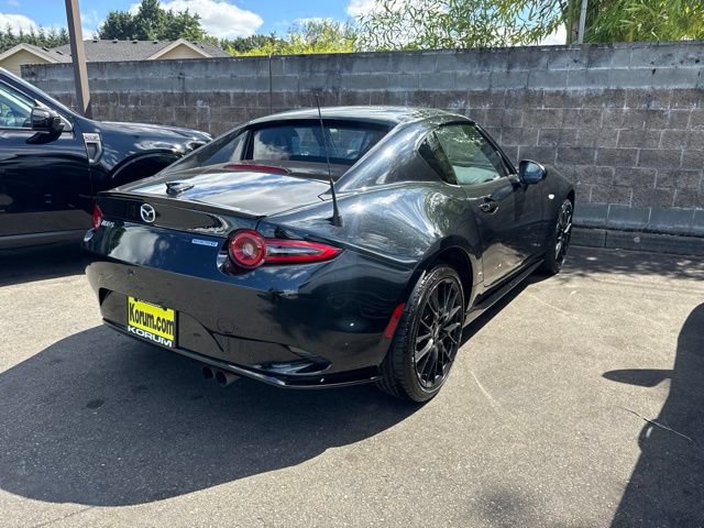 Used 2024 MAZDA MX-5 Miata RF Club RWD image 3