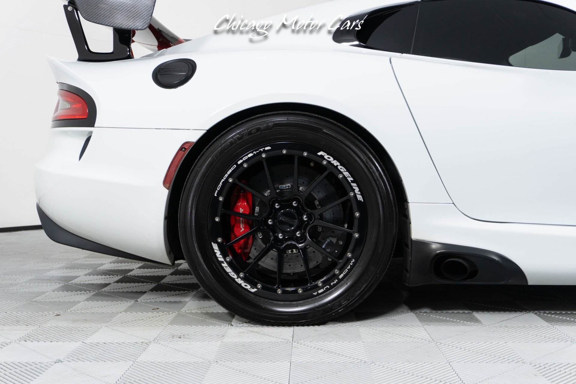 Used 2016 Dodge Viper ACR image 15