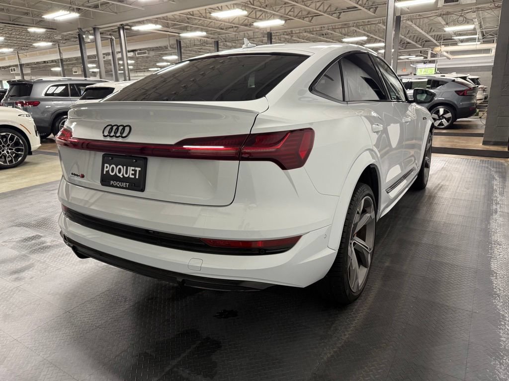 Used 2023 Audi e-tron S Premium Plus w/ Black Optic Package AWD/4WD image 4