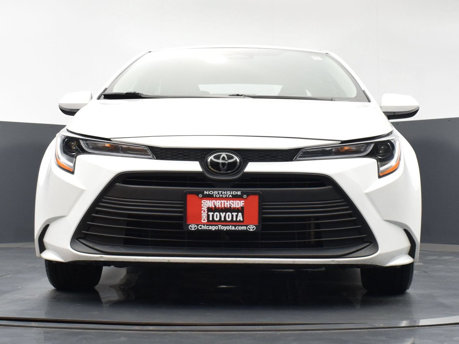 Used 2025 Toyota Corolla LE FWD image 29